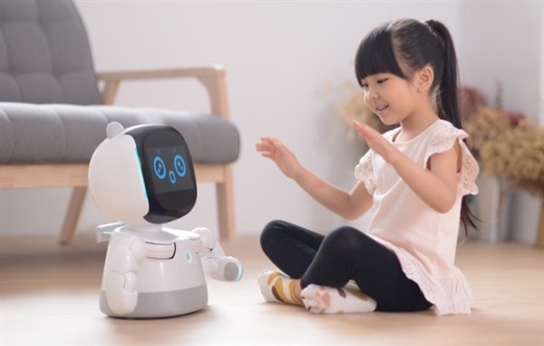 Новый развивающий робот Сяоми